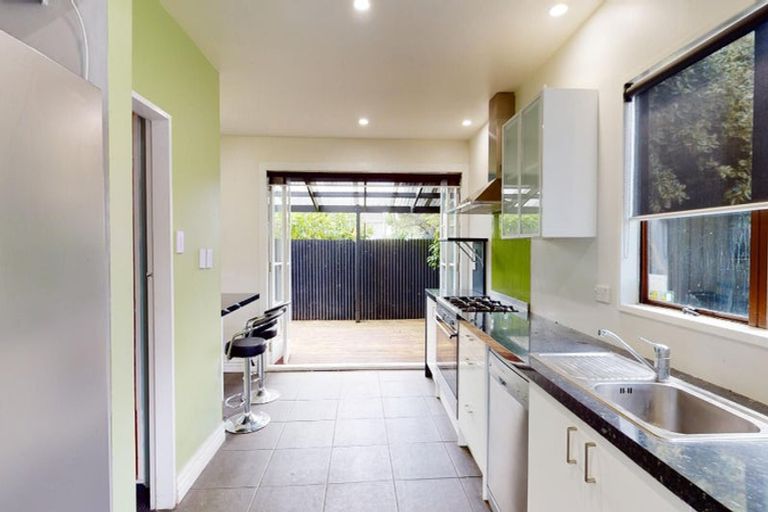 Photo of property in 3a Queen Street, Aramoho, Whanganui, 4500