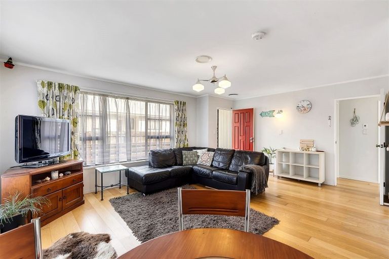 Photo of property in 9c James Street, Plimmerton, Porirua, 5026