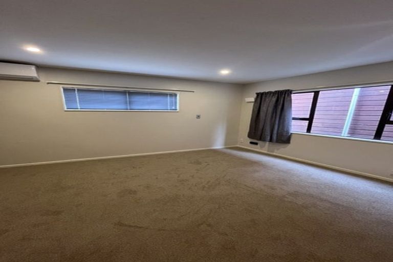 Photo of property in 18b Rangitane Street, Maupuia, Wellington, 6022