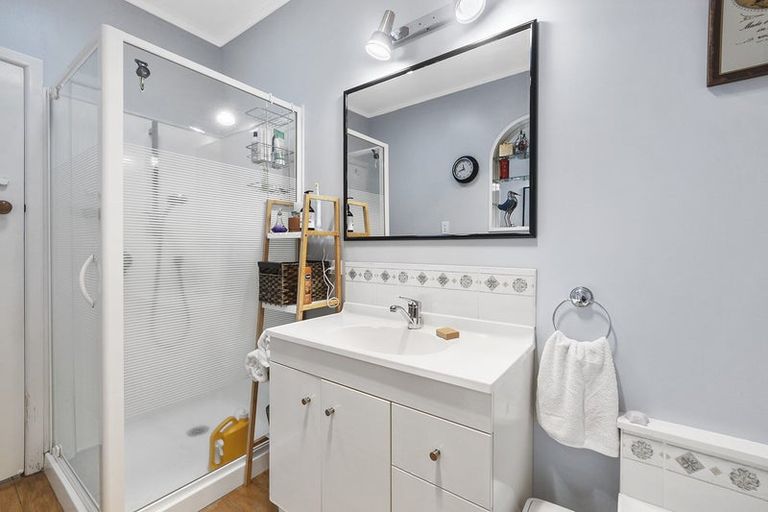 Photo of property in 185 Victoria Street, Cambridge, 3434