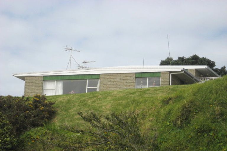Photo of property in 23b Port View Crescent, Moturoa, New Plymouth, 4310