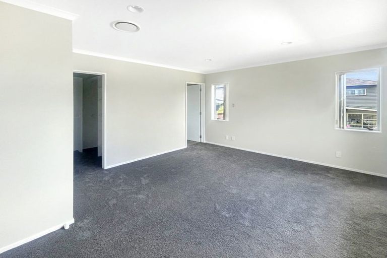 Photo of property in 22 Riviera Drive, Flat Bush, Auckland, 2019