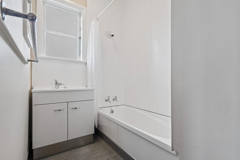 Photo of property in 22 Oram Avenue, New Brighton, Christchurch, 8061