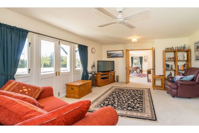 Photo of property in 2 Kamura Road, Karitane, Waikouaiti, 9471