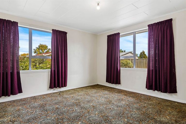 Photo of property in 3 Torlesse Street, Rangiora, 7400