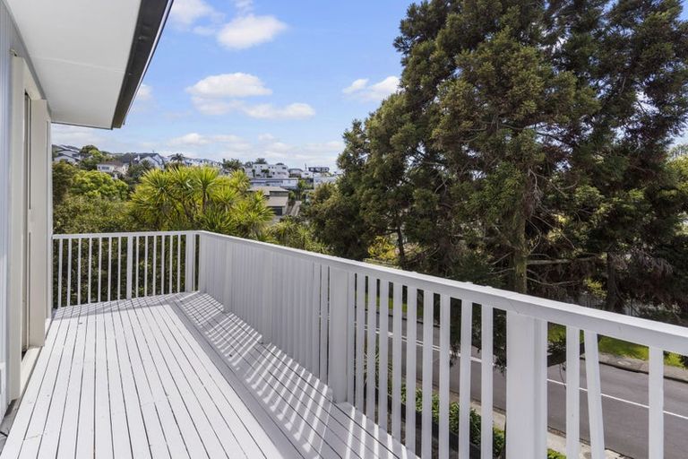 Photo of property in 21 St Ives Terrace, Mairangi Bay, Auckland, 0630