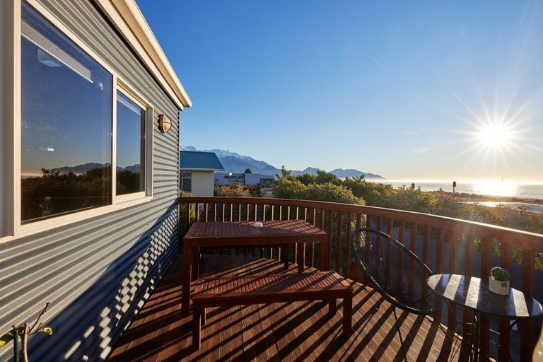 Photo of property in 5 Hawthorne Road, Kaikoura, 7300