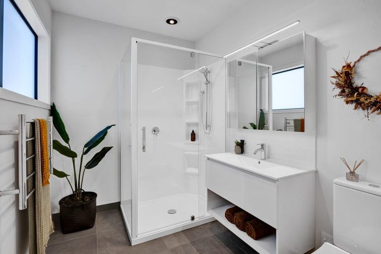 Photo of property in 27 Keene Drive, Bell Block, New Plymouth, 4312