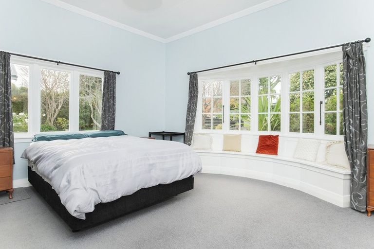 Photo of property in 100 Stout Street, Whataupoko, Gisborne, 4010