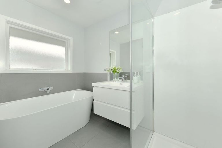 Photo of property in 45 Richards Avenue, Papanui, Christchurch, 8053