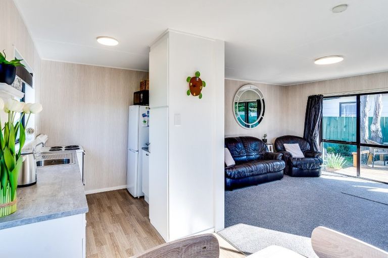 Photo of property in 25a Windsor Terrace, Taradale, Napier, 4112