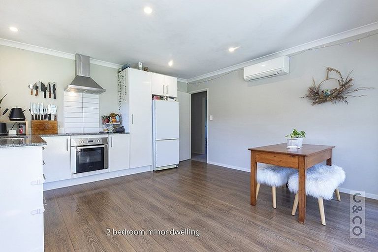 Photo of property in 23 Crabb Fields Lane, Riverhead, 0820