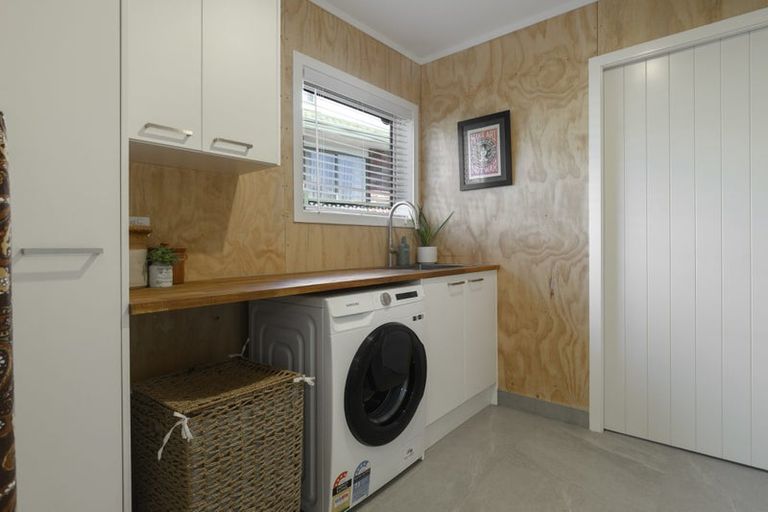 Photo of property in 8a Esme Place, Matua, Tauranga, 3110