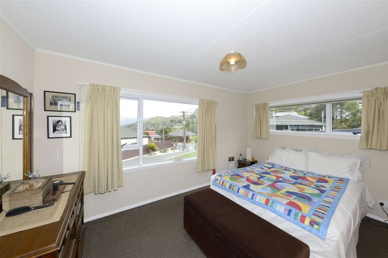 Photo of property in 82 Saint Davids Street, Lyttelton, 8082