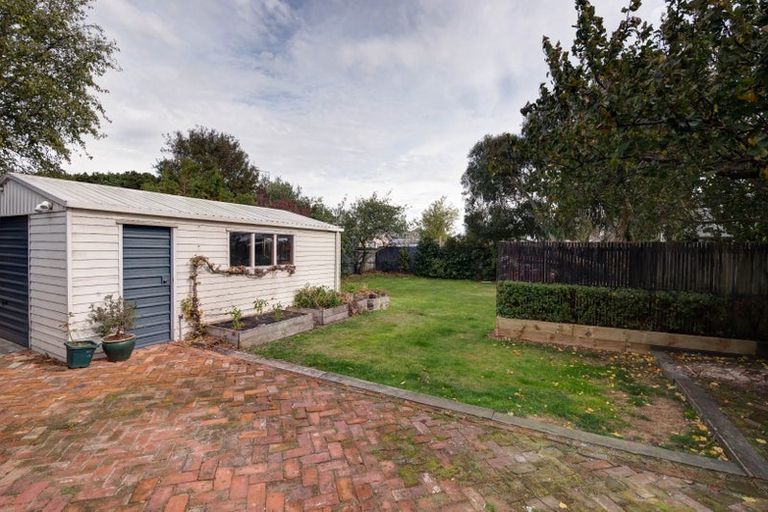 Photo of property in 7 Collins Street, Addington, Christchurch, 8024