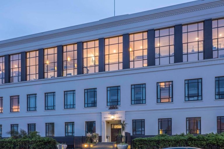 Photo of property in Augusta Apartments, 13/254 Willis Street, Te Aro, Wellington, 6011