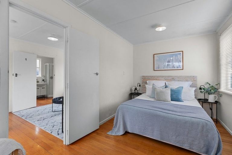 Photo of property in 2/41 Turret Road, Tauranga South, Tauranga, 3112