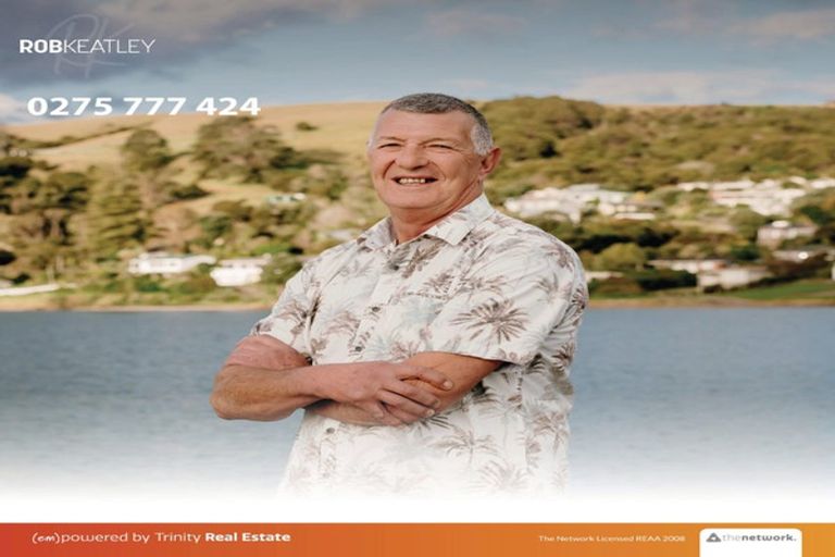 Photo of property in 4b Moana Crescent, Kennedy Bay, Coromandel, 3583