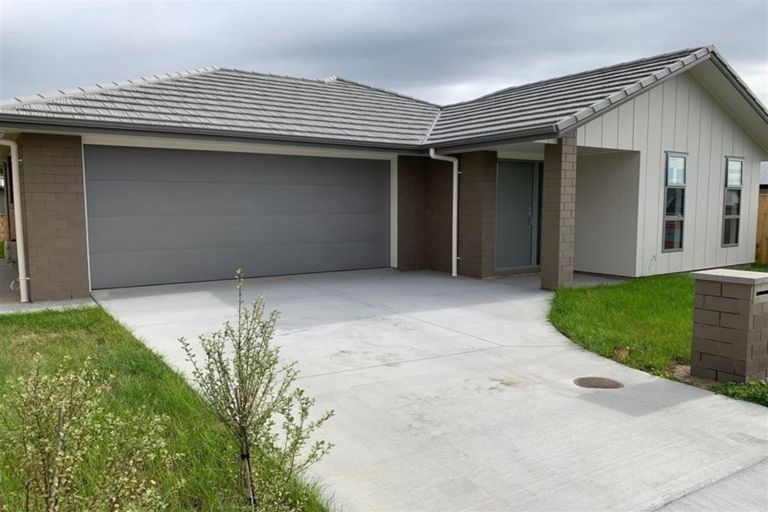 Photo of property in 29 Nellie Drive, Kumeu, 0810