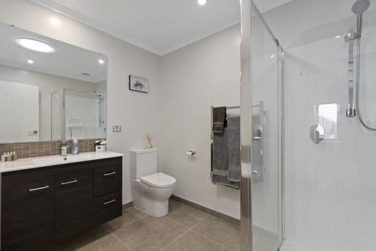 Photo of property in 8 Tuatua Road, Hobsonville, Auckland, 0616