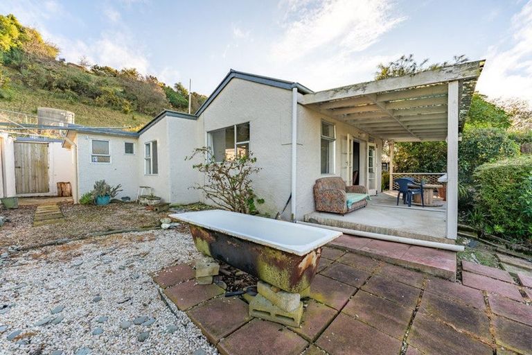 Photo of property in 340 Alma-maheno Road, Alma, Oamaru, 9491