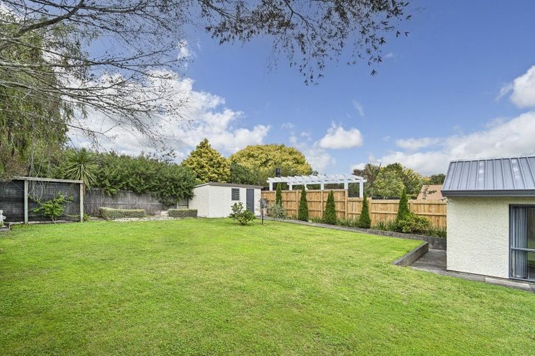 Photo of property in 22 Woodlands Drive, Havelock North, 4130