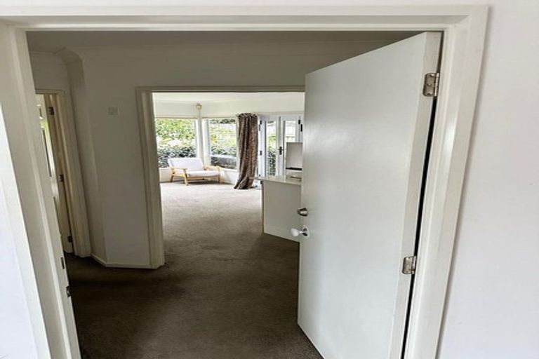 Photo of property in 2/13 Markham Place, Bucklands Beach, Auckland, 2012