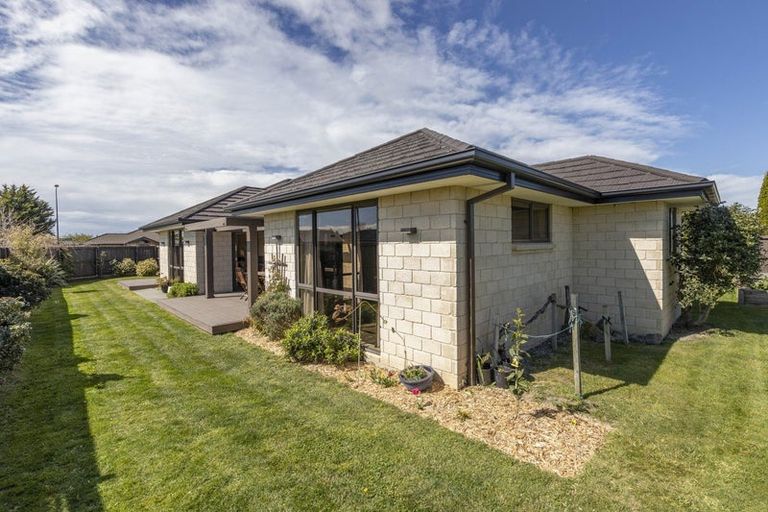 Photo of property in 35 Aspen Street, Rangiora, 7400