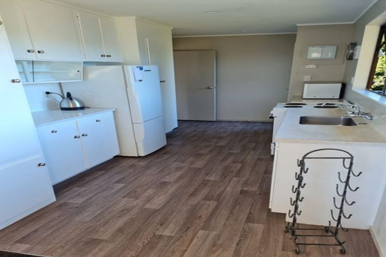 Photo of property in 4 Mabbett Lane, Waimauku, 0883