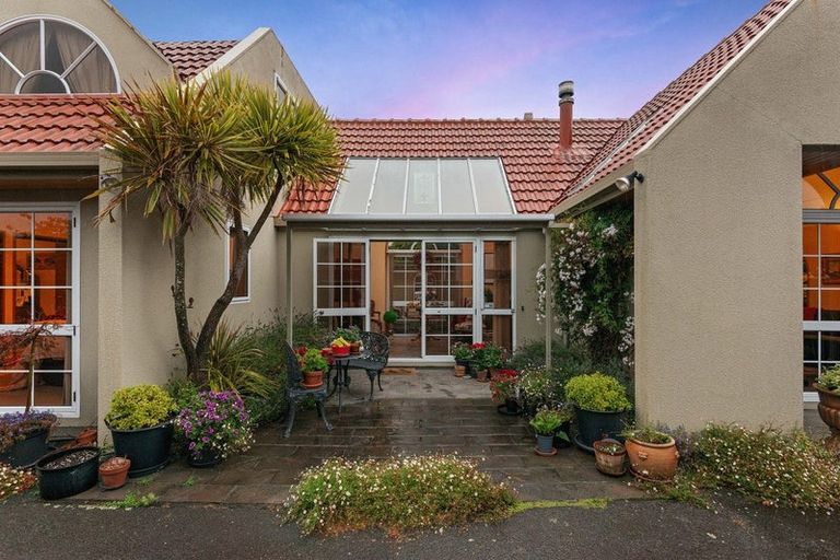 Photo of property in 28 Ings Avenue, Saint Clair, Dunedin, 9012