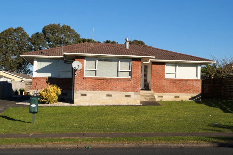 Photo of property in 31 Mckinstry Avenue, Mangere East, Auckland, 2024