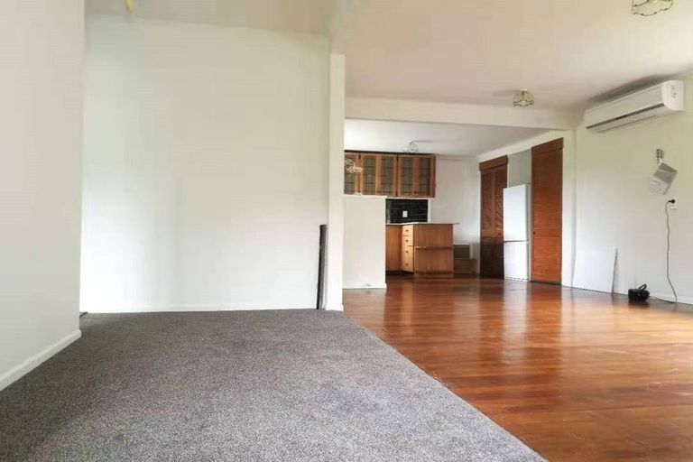 Photo of property in 107 Parkvale Road, Karori, Wellington, 6012