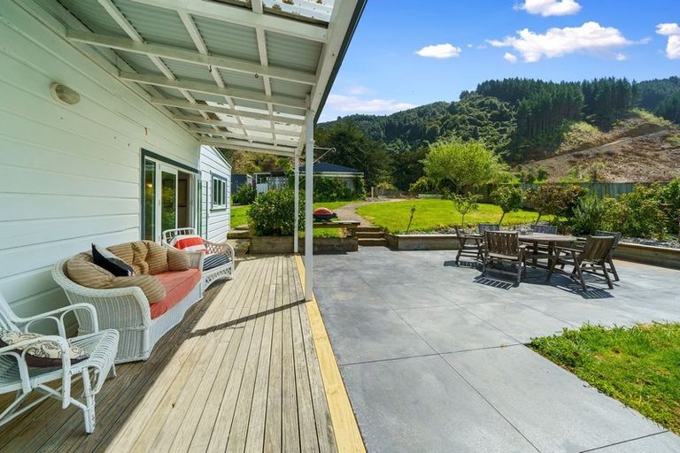 Photo of property in 780 Moonshine Hill Road, Moonshine Valley, Porirua, 5381