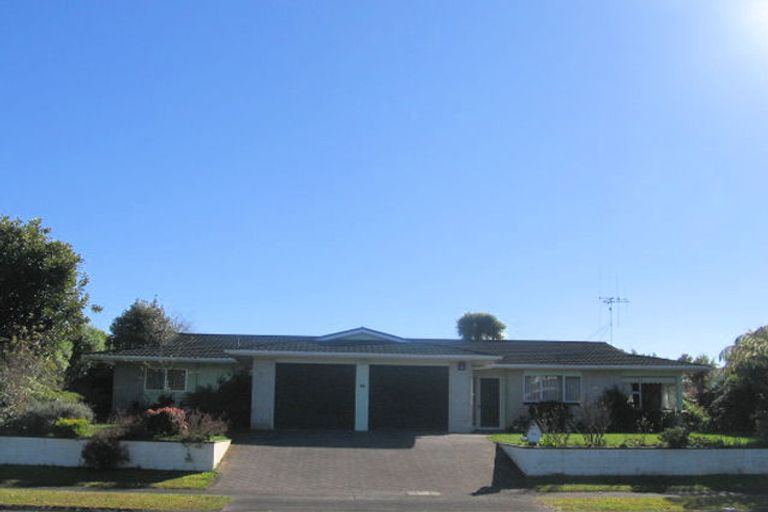 Photo of property in 51 Chedworth Avenue, Chedworth, Hamilton, 3210