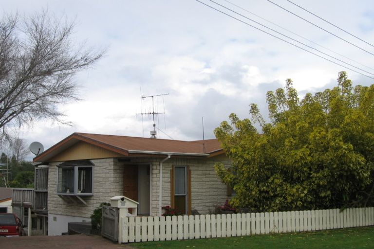 Photo of property in 44 Meadowland Street, Matua, Tauranga, 3110