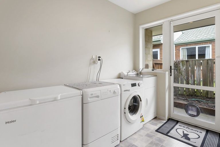 Photo of property in 15 Kowhai Street, Oxford, 7430