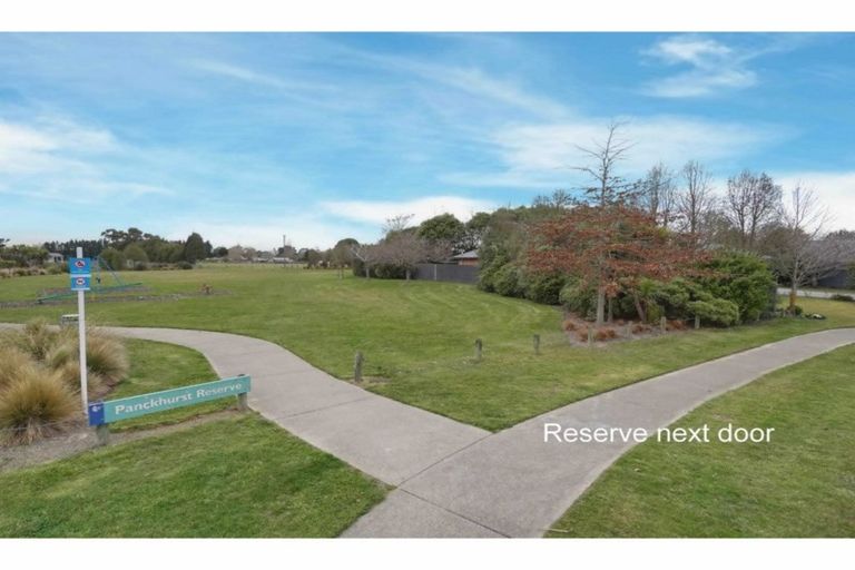 Photo of property in 40 Panckhurst Drive, Woodend, 7610