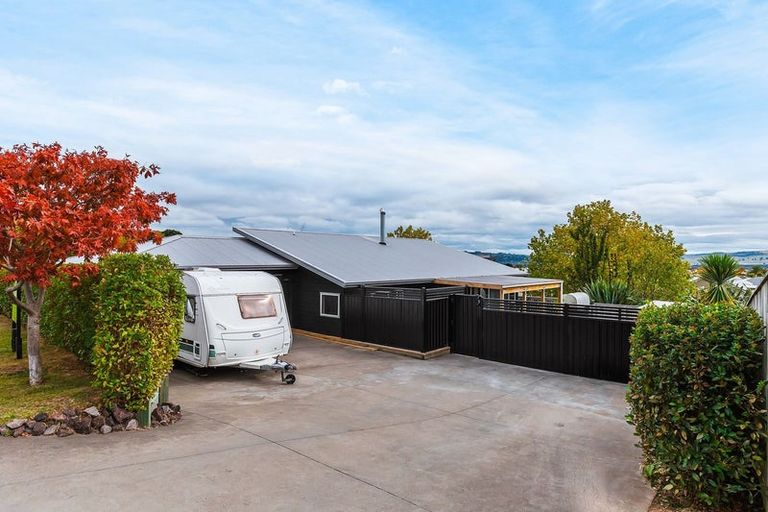 Photo of property in 297 Tauhara Ridge Drive, Richmond Heights, Taupo, 3330