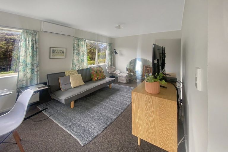 Photo of property in 66 Spinella Drive, Bayview, Auckland, 0629