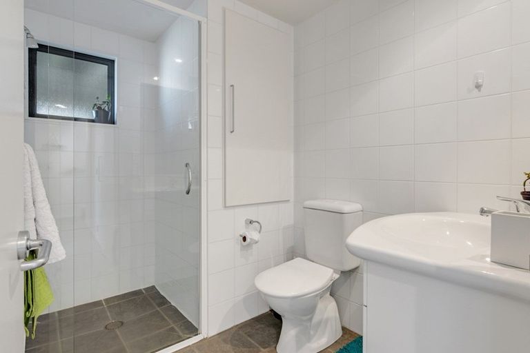 Photo of property in 9 Woodlands Close, Queenstown, 9300