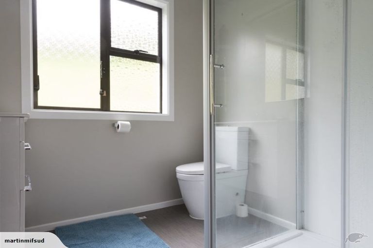 Photo of property in 24 Wharfdale Street, Macandrew Bay, Dunedin, 9014