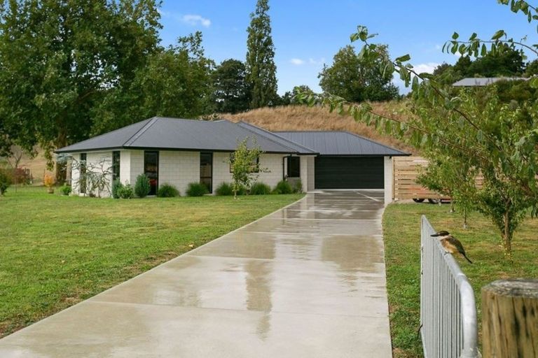 Photo of property in 28 Riverside Lane, Karapiro, Cambridge, 3494