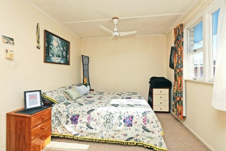 Photo of property in 6/813 Clive Street, Akina, Hastings, 4122