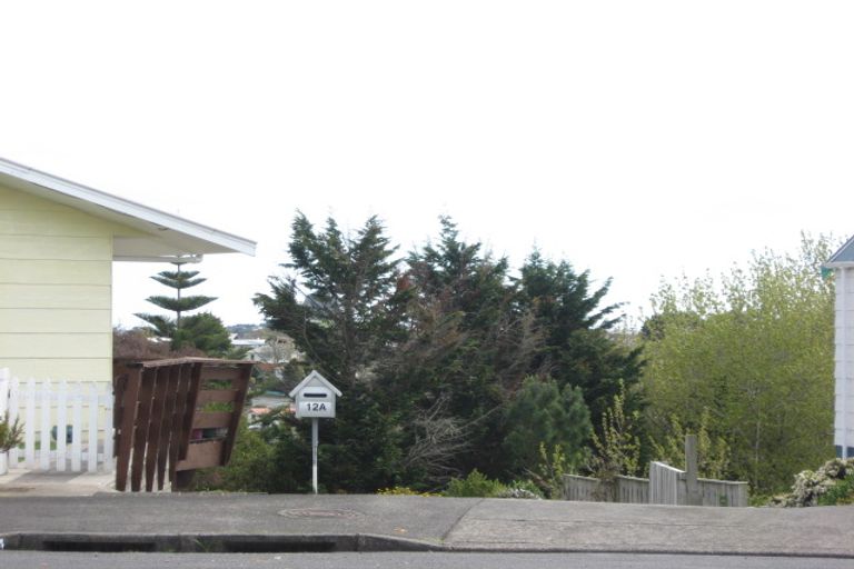 Photo of property in 12 Ranfurly Street, Frankleigh Park, New Plymouth, 4310