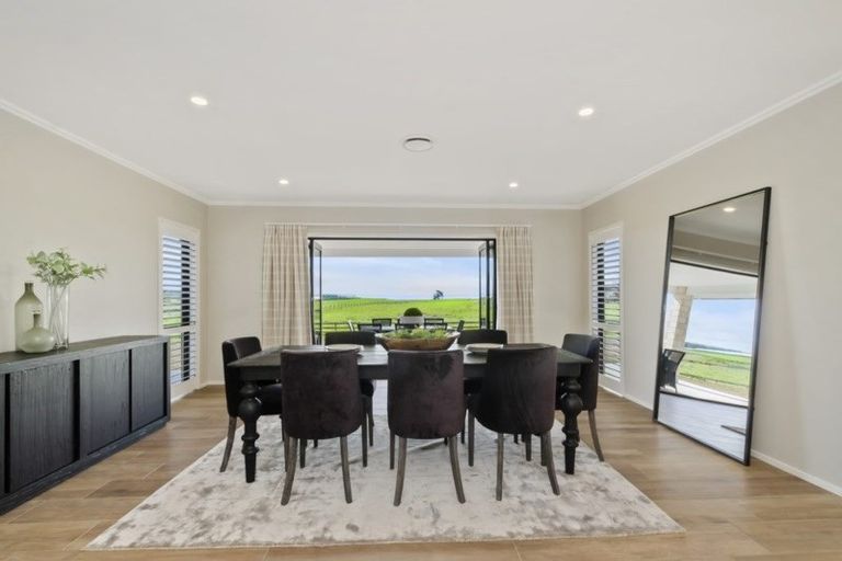 Photo of property in 80 Ewen Place, Karaka, Papakura, 2580