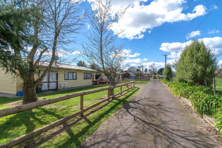 Photo of property in 59 Robinson Avenue, Holdens Bay, Rotorua, 3010