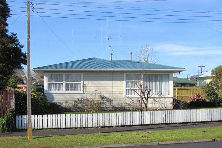 Photo of property in 38 Garden Heights Avenue, Glenview, Hamilton, 3206