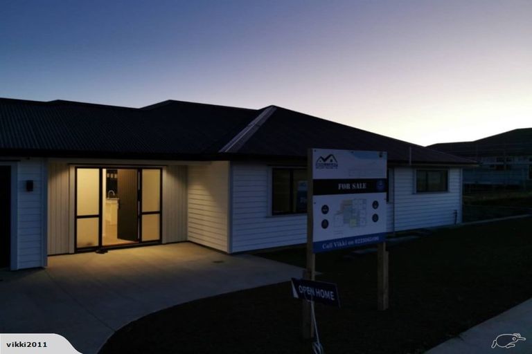 Photo of property in 18 Moyle Street, Pokeno, 2402