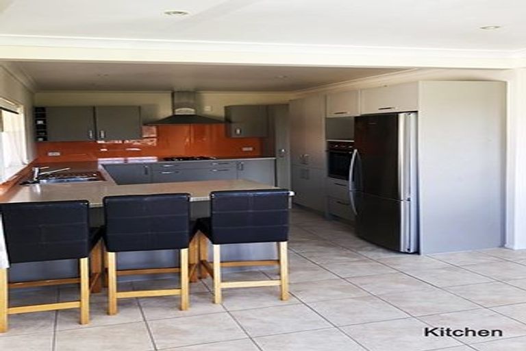 Photo of property in 31 Marendellas Drive, Bucklands Beach, Auckland, 2014