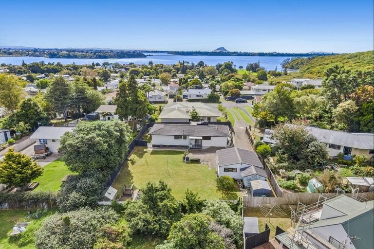 Photo of property in 19 Corinna Street, Welcome Bay, Tauranga, 3112